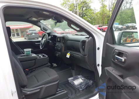 2025 Chevrolet Silverado 1500 4Wd Long Bed Wt z USA, uszkodzony, nr VIN 3GCNKAED0SG137536